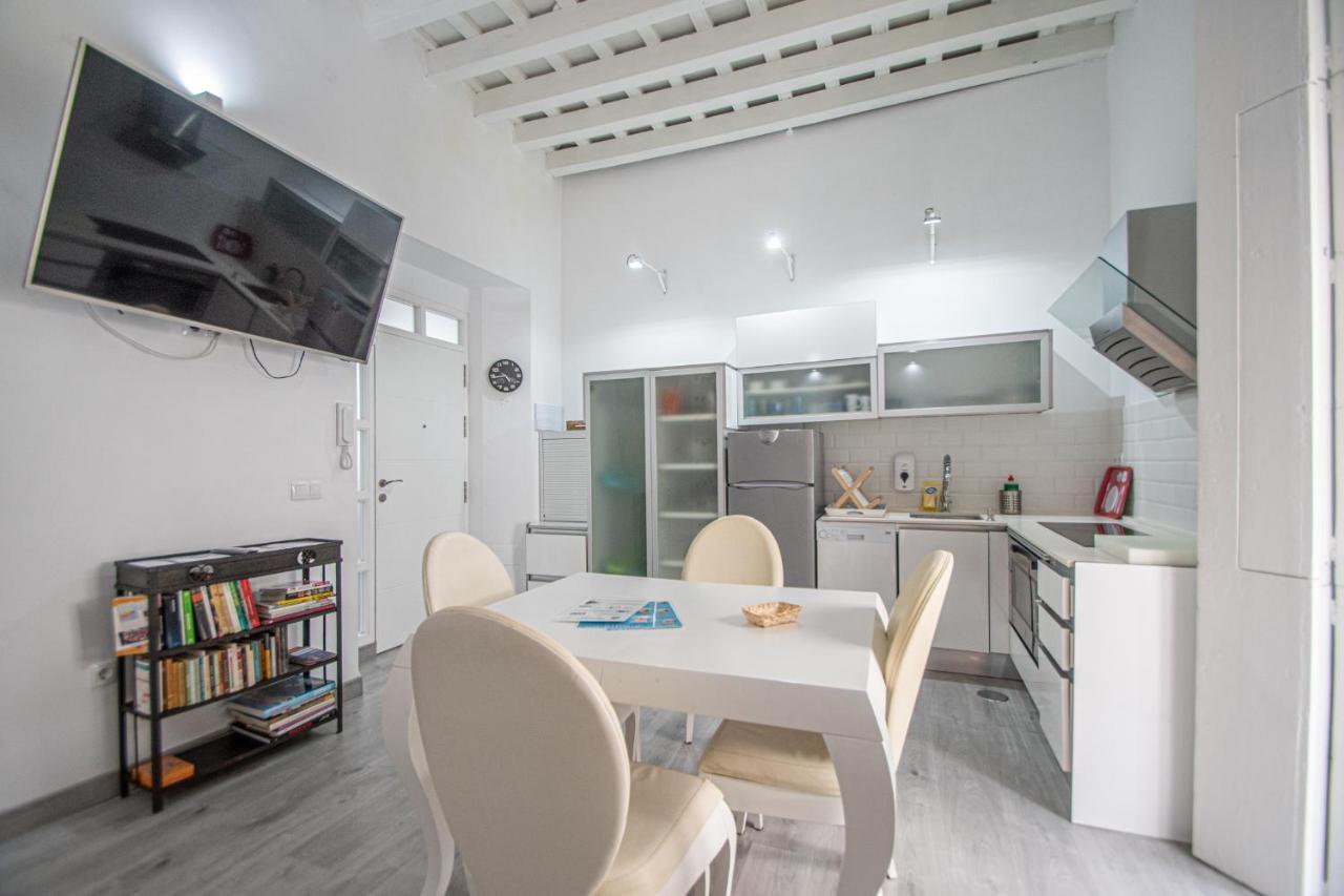 Apartamento El Cobijo De กาดิซ ภายนอก รูปภาพ