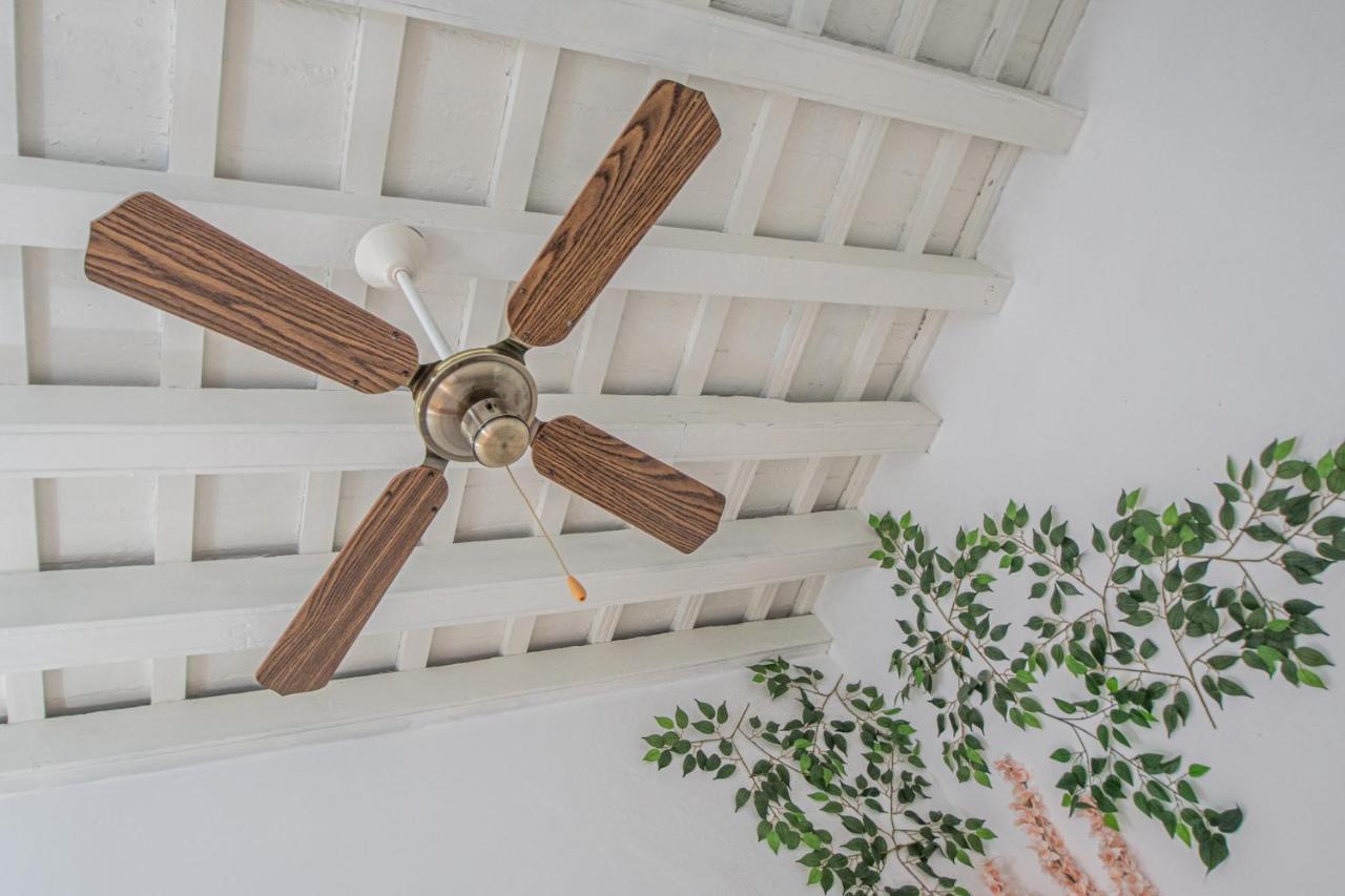 Apartamento El Cobijo De กาดิซ ภายนอก รูปภาพ